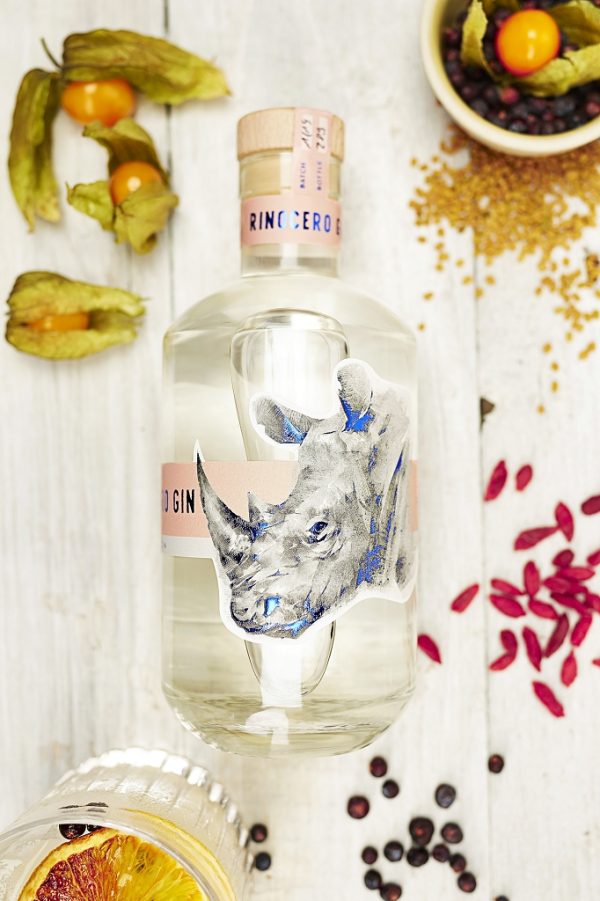 Rinocero Dry Gin. Ein Produkt der Brennfreunde GmbH